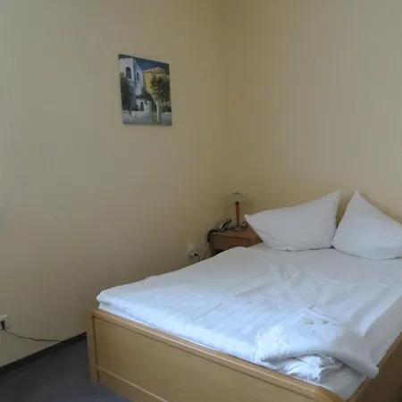 Merkur Garni 3* Sarstedt